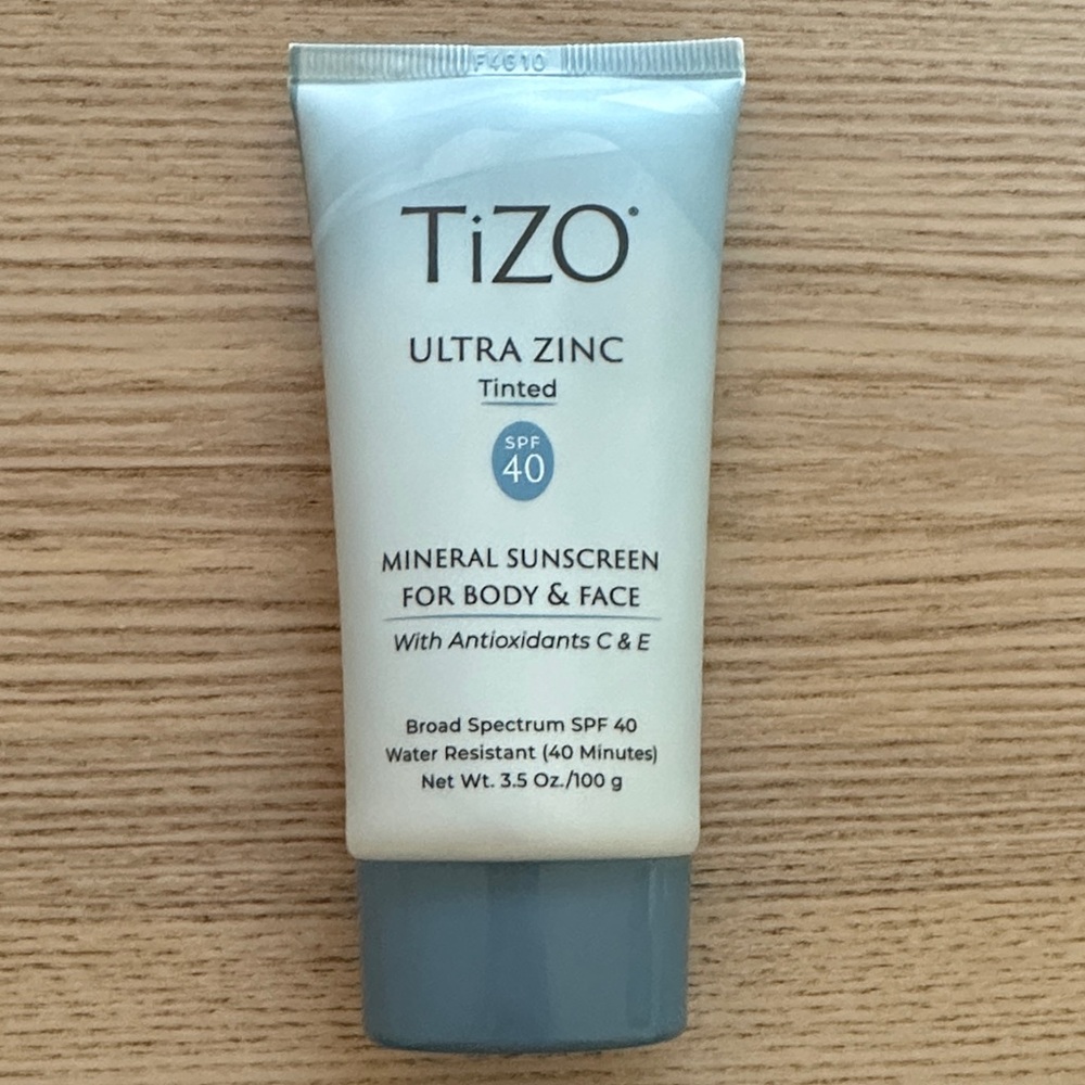 Ultra Zinc Tinted Mineral Sunscreen SPF 40